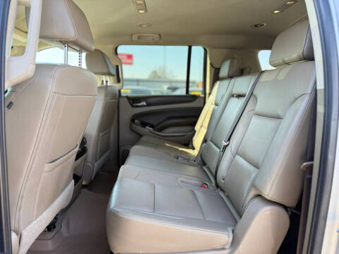2019 Chevrolet Suburban LT
