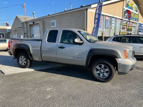 2009 GMC Sierra 1500 for sale at A.T  Auto Group LLC in Lakewood NJ
