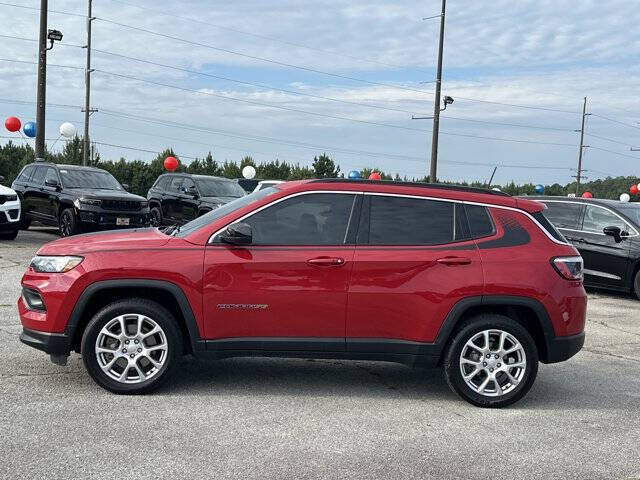 2023 Jeep Compass Latitude Lux