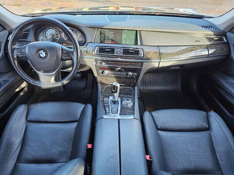 2013 BMW 7 Series 740Li xDrive
