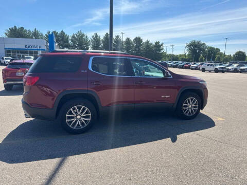 2017 GMC Acadia SLE-2