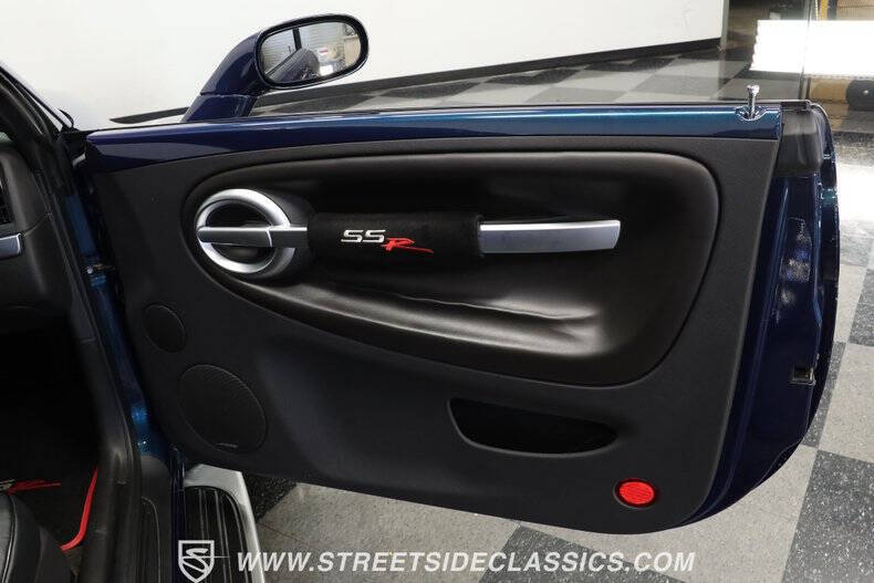 2005 Chevrolet SSR LS