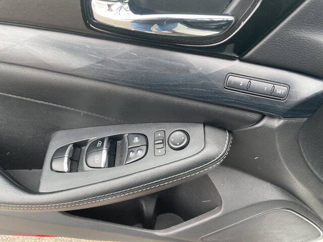 2020 Nissan Maxima Platinum