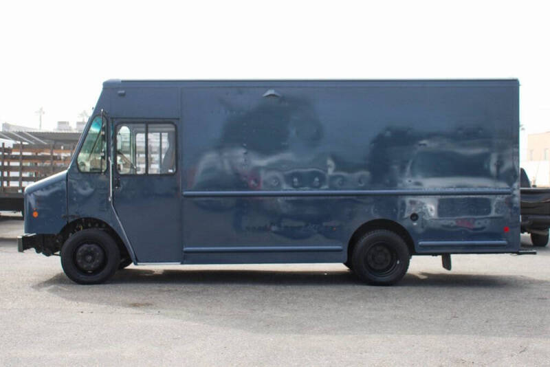 2020 Freightliner MT45 Chassis