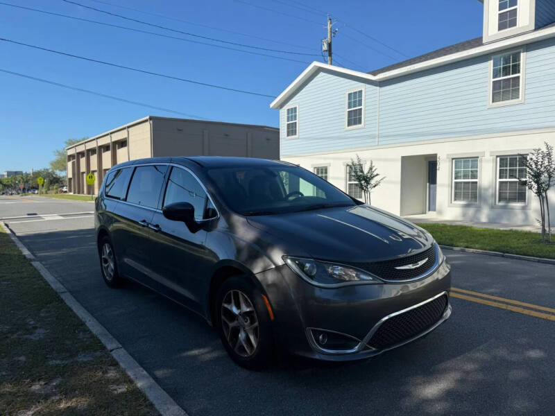 2017 Chrysler Pacifica