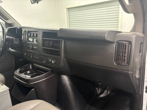 2020 Chevrolet Express 3500