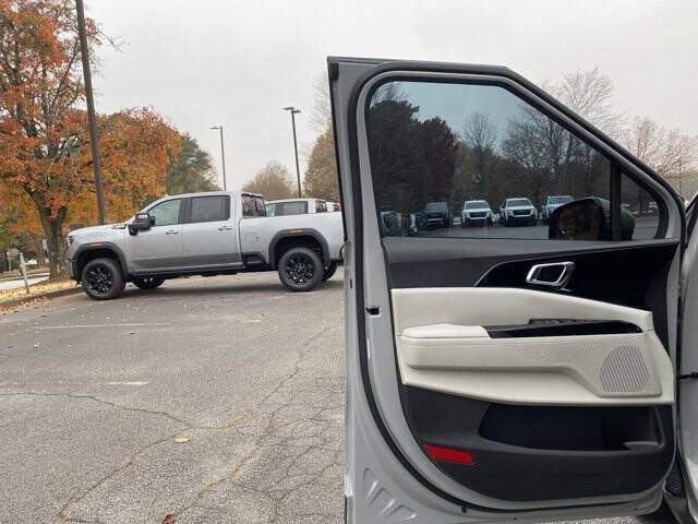 2022 Kia Carnival EX