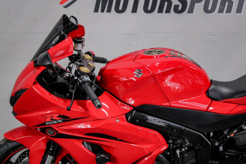 2017 Suzuki GSX-R1000