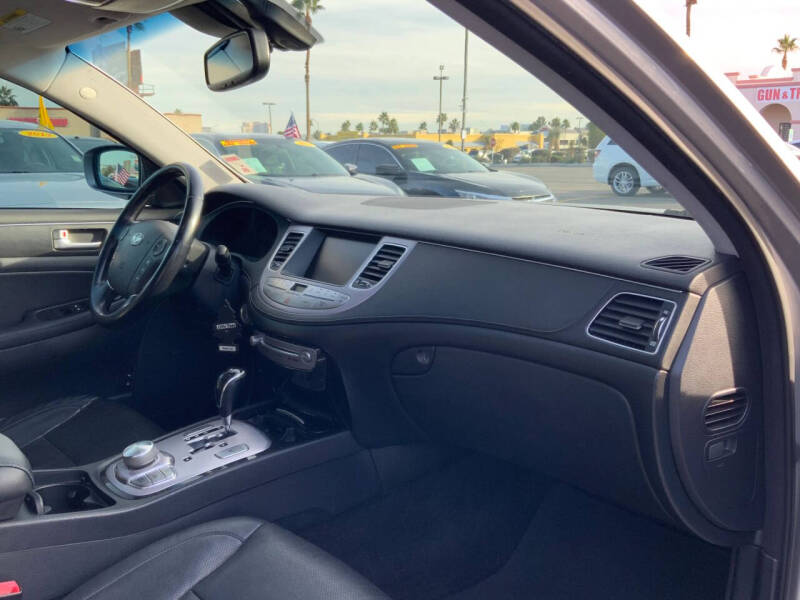 2012 Hyundai Genesis