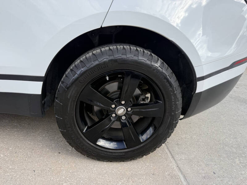 2018 Land Rover Range Rover Velar D180 S