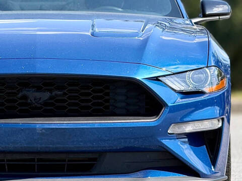 2022 Ford Mustang EcoBoost