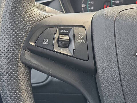 2022 Chevrolet Trax LS