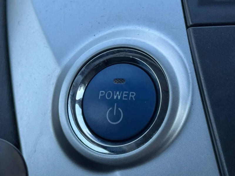 2012 Toyota Prius v
