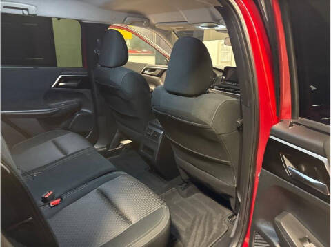 2022 Mitsubishi Outlander ES