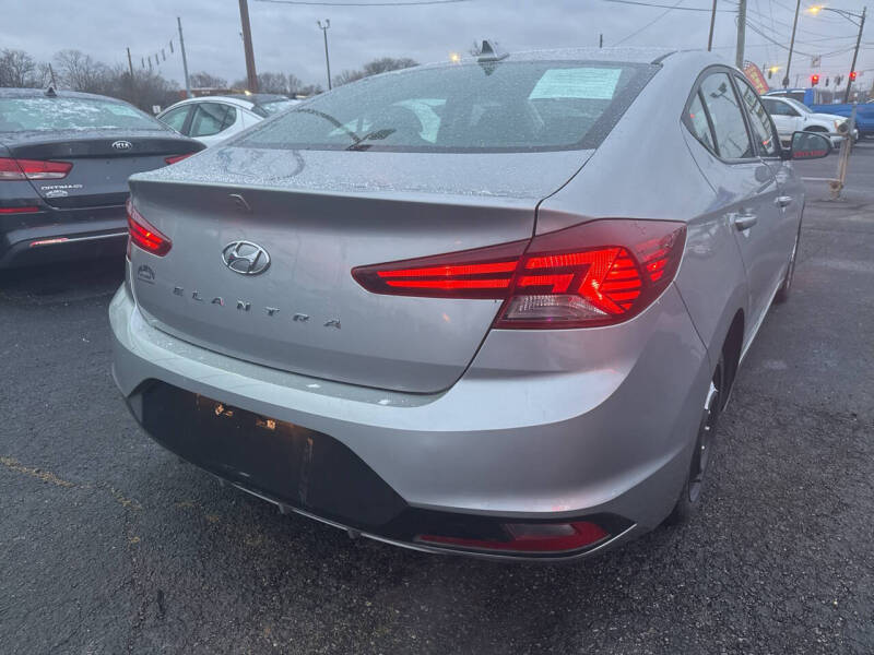 2020 Hyundai Elantra SEL