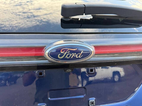 2016 Ford Edge SE