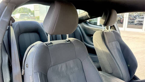 2019 Ford Mustang EcoBoost