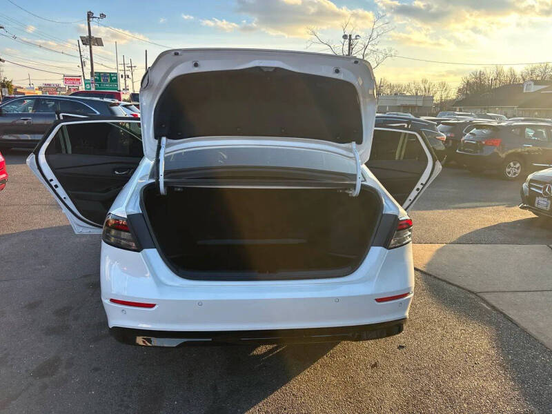 2025 Honda Accord Hybrid Touring