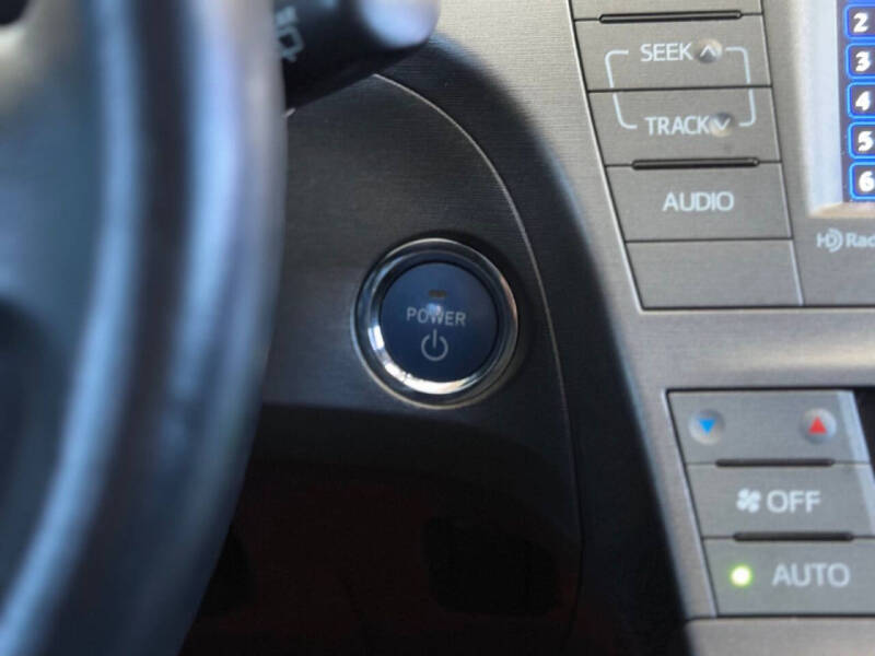 2014 Toyota Prius Four