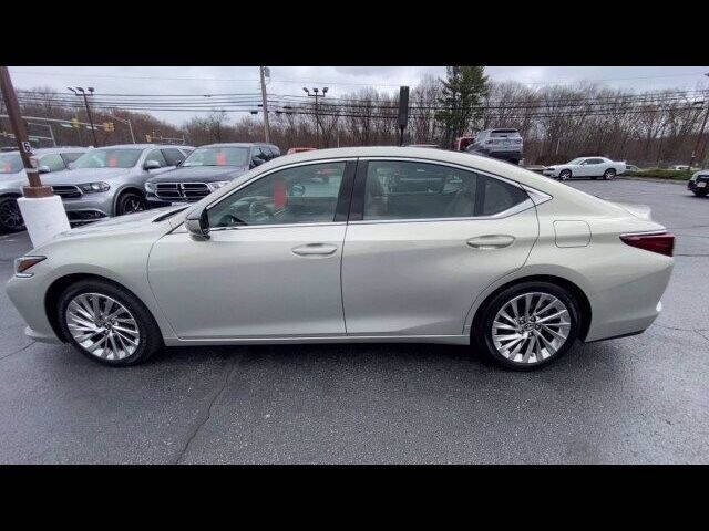 2019 Lexus ES 350 Luxury