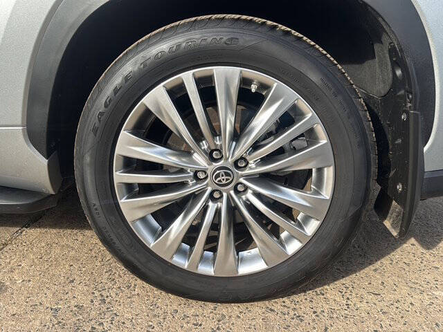 2024 Toyota Highlander Platinum