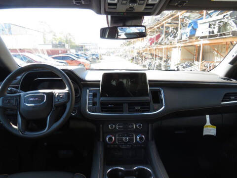 2023 GMC Yukon XL AT4