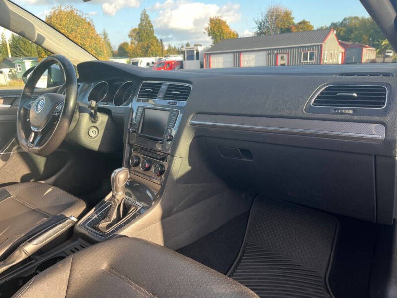 2017 Volkswagen Golf Alltrack TSI SEL 4Motion