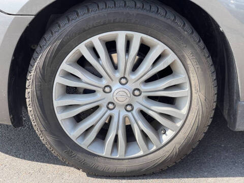 2012 Chrysler 200 Limited