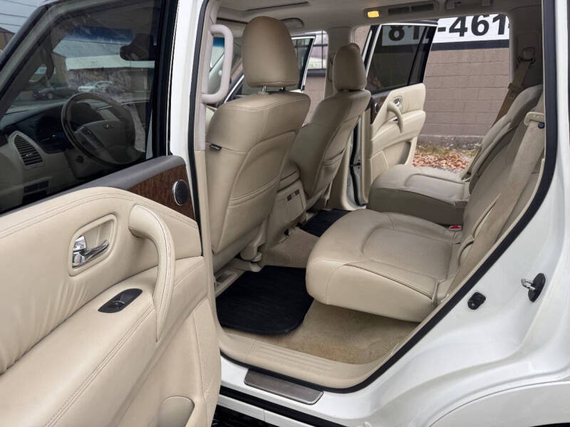 2015 Infiniti QX80