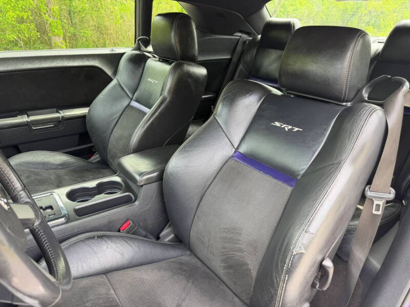 2010 Dodge Challenger SRT8