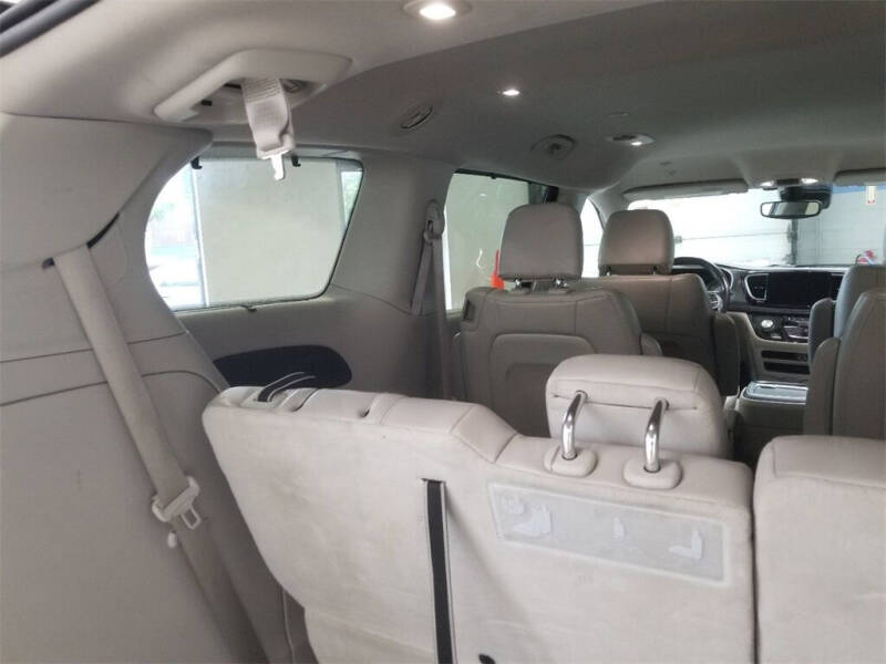 2021 Chrysler Pacifica Touring L