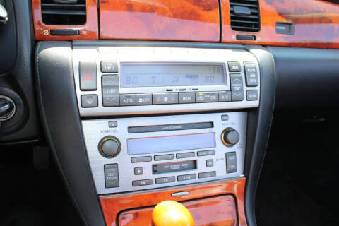 2002 Lexus SC 430