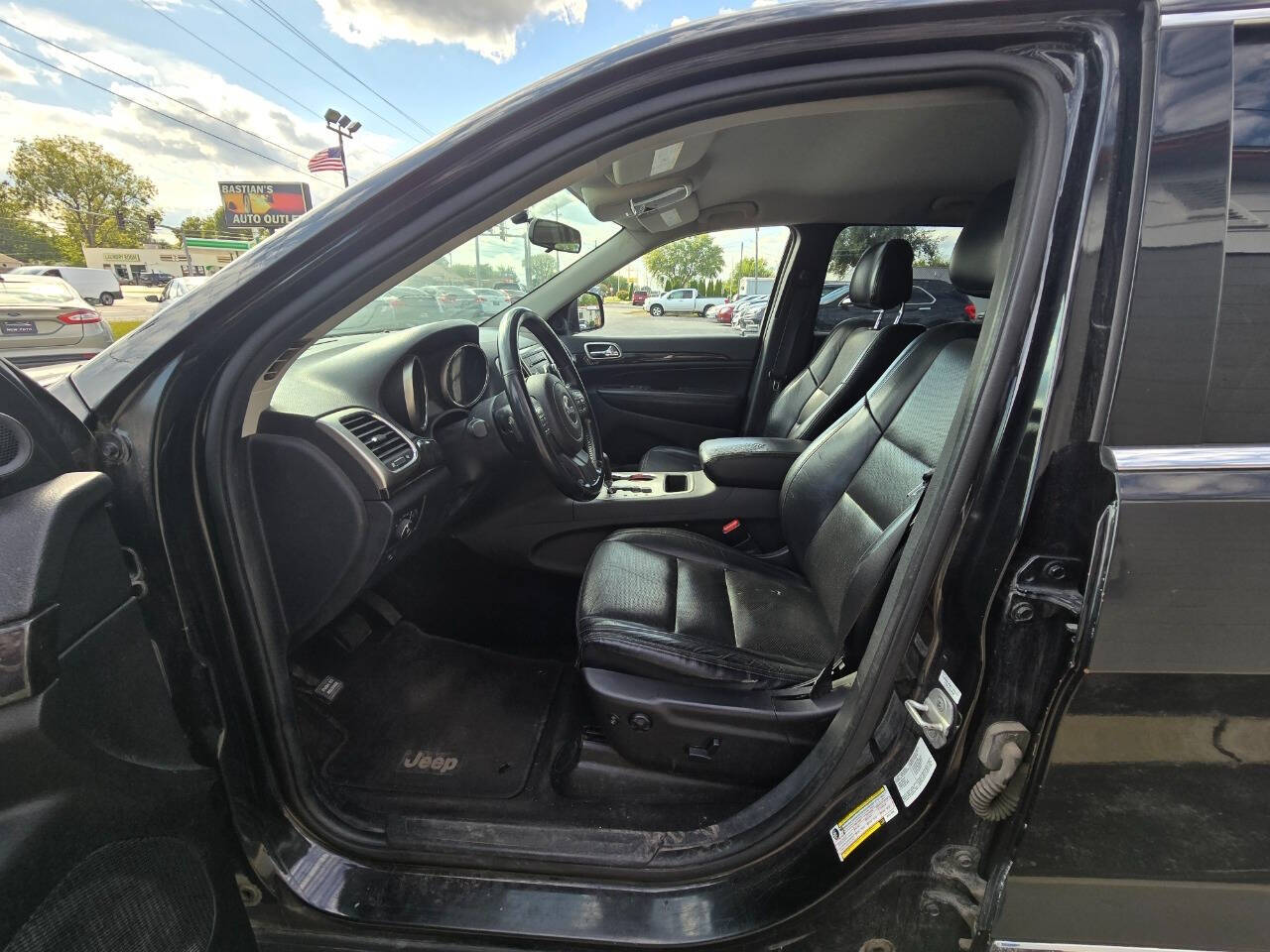 2011 Jeep Grand Cherokee for sale at Bastian s Auto Outlet in Coal Valley, IL