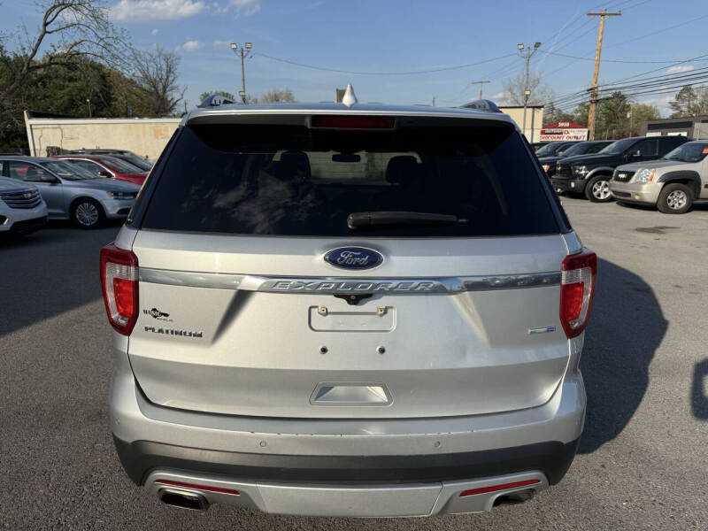 2016 Ford Explorer Platinum