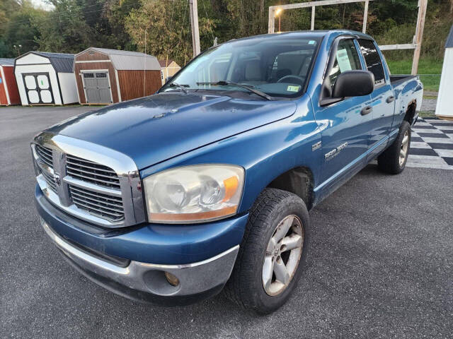 2006 Dodge Ram 1500 for sale at Auto Energy in Lebanon, VA