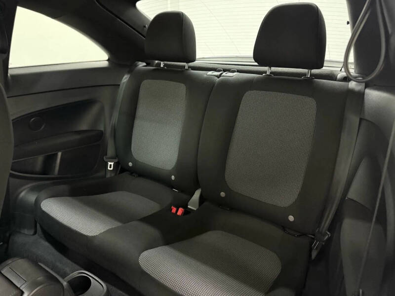 2017 Volkswagen Beetle 1.8T S