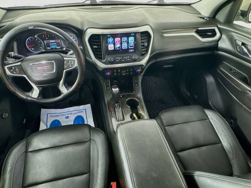 2017 GMC Acadia SLT-1