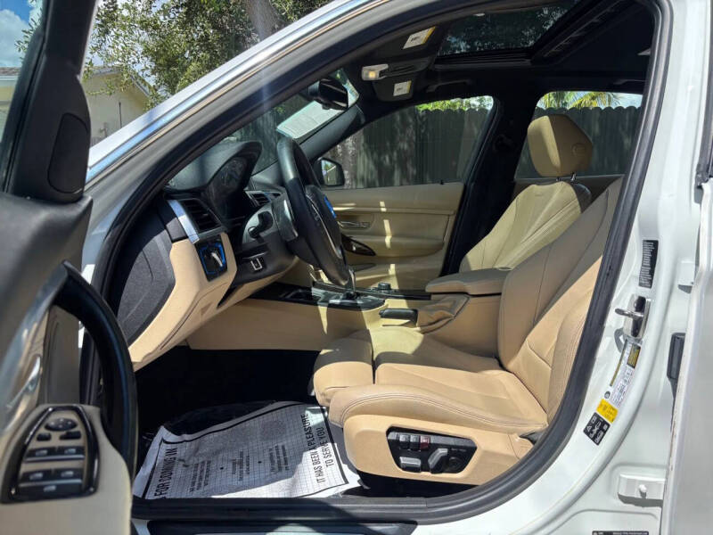 2017 BMW 3 Series 330i xDrive