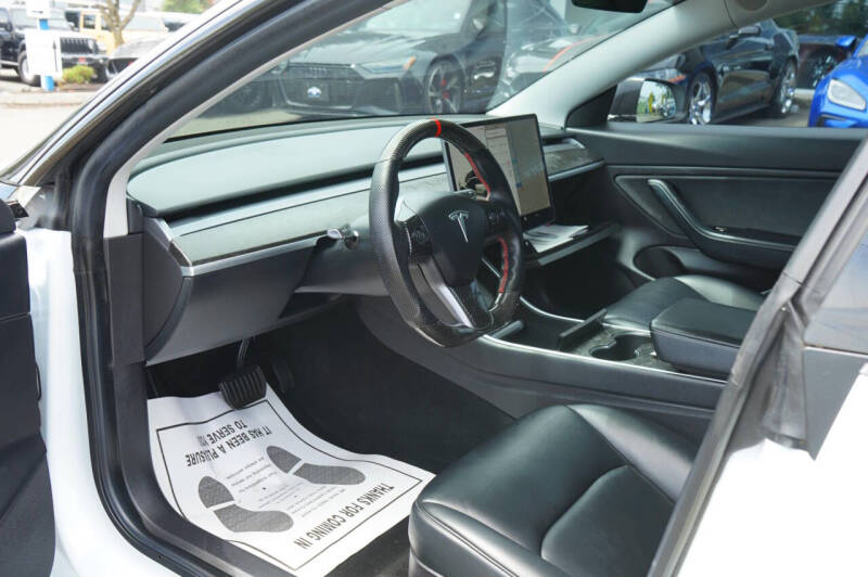 2019 Tesla Model 3 Long Range