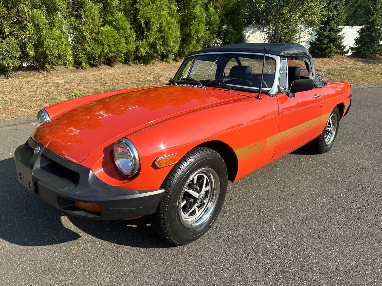1977 MG B 1