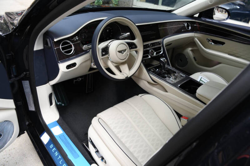 2025 Bentley Flying Spur Speed