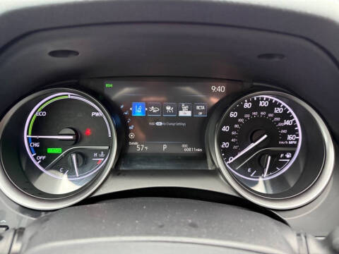 2021 Toyota Camry Hybrid XSE