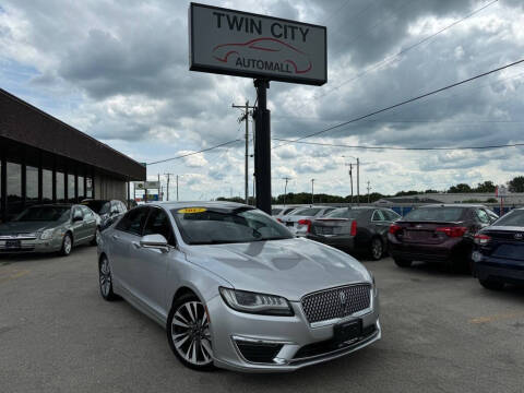 2017 Lincoln MKZ for sale at TWIN CITY AUTO MALL in Bloomington IL