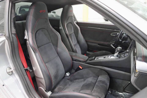 2018 Porsche 911 Carrera GTS