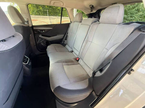 2022 Subaru Outback Premium