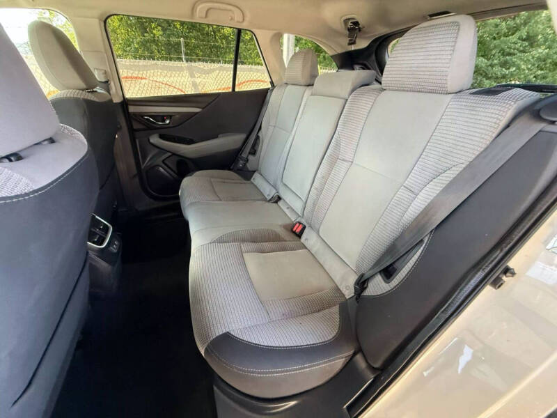 2022 Subaru Outback Premium