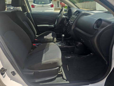 2018 Nissan Versa S Plus
