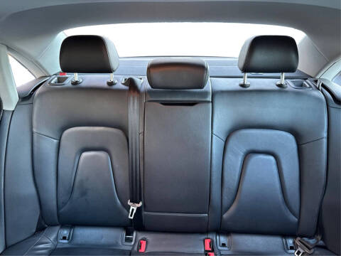 2015 Audi A4 2.0T quattro Premium Plus