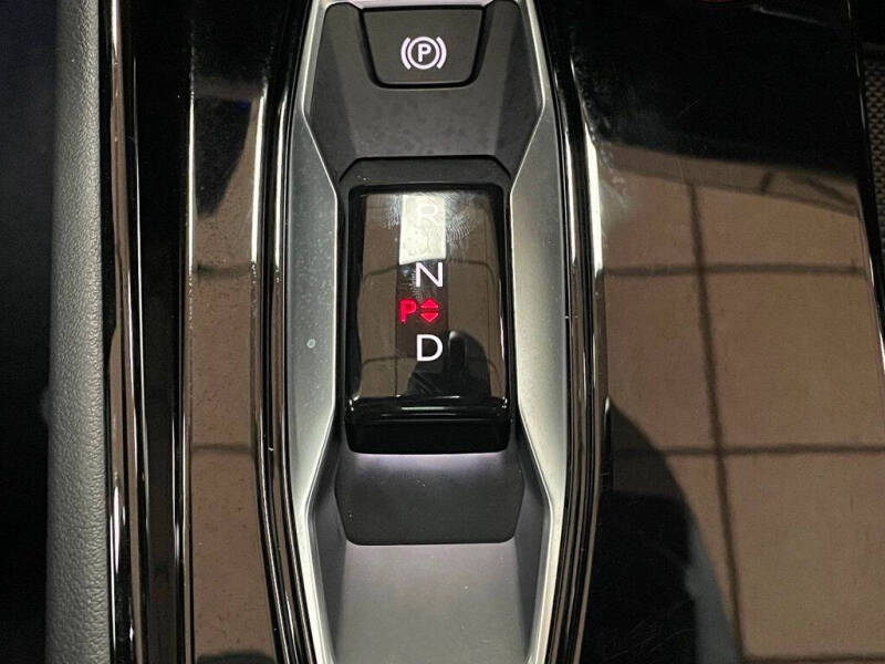 2024 Audi e-tron GT quattro Premium Plus