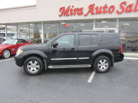 2012 Nissan Pathfinder Silver Edition